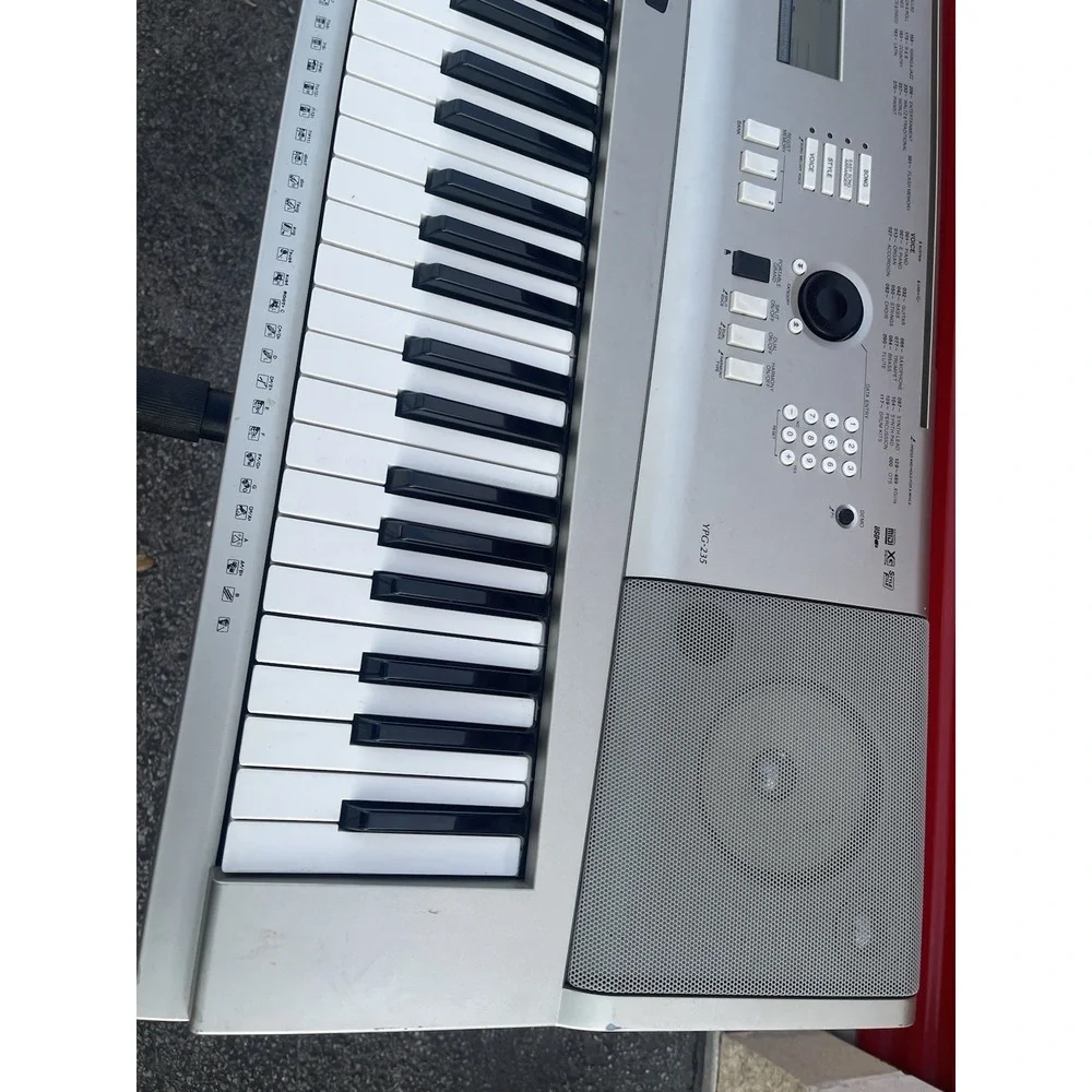 Yamaha YPG-235 76-Key Keyboard Piano w/ Stand & Case Tested Works